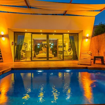 2 Kisilik Ozel Havuzlu Luks Balayi Villasi, Mugla - Awz217 * فتحية